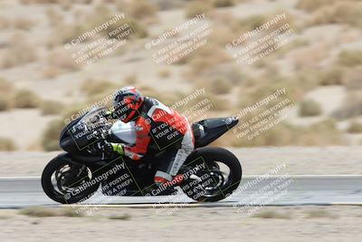 media/May-05-2025-Moto Forza (Mon) [[3c1838c5e5]]/2-B Group/Session 3 (Panning Test Turn 14 Inside)/
